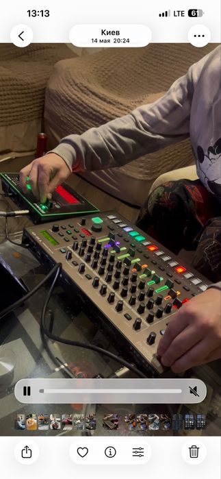 Драм машина Roland TR 8S