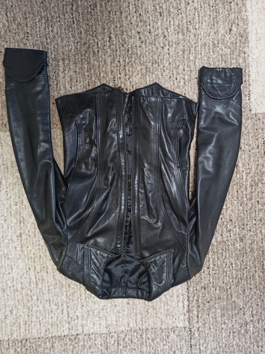 Натуральная кожаная курточка