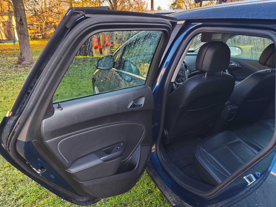 Opel Astra Sport Tourer