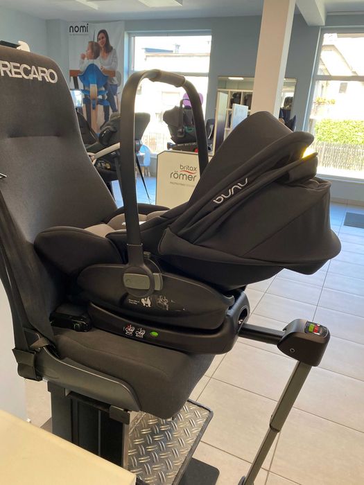 NUNA Arra Next + Arra Base Fotelik dla niemowlaka na ISOFIX do 85cm