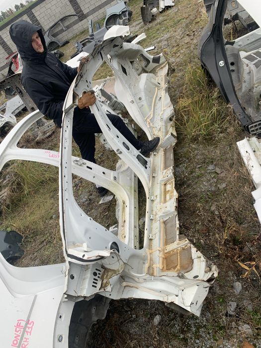 Бік бок часть кузов четверть стойка ланжерон Kia EV-6 В НАЯВНОСТІ