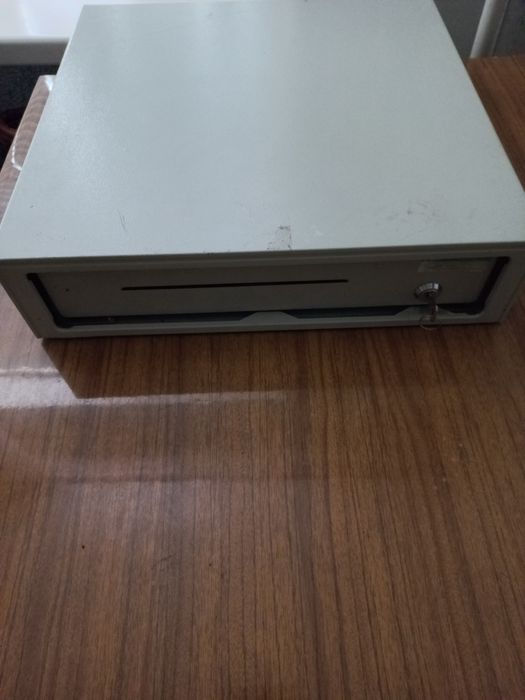 Денежный ящик  б/ у