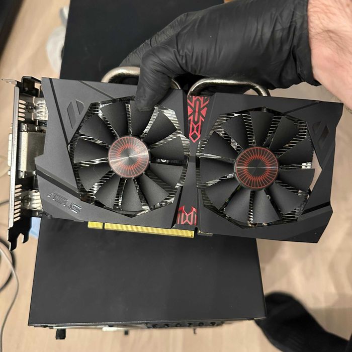 GPU - GeForce GTX 950 STRIX - Usado