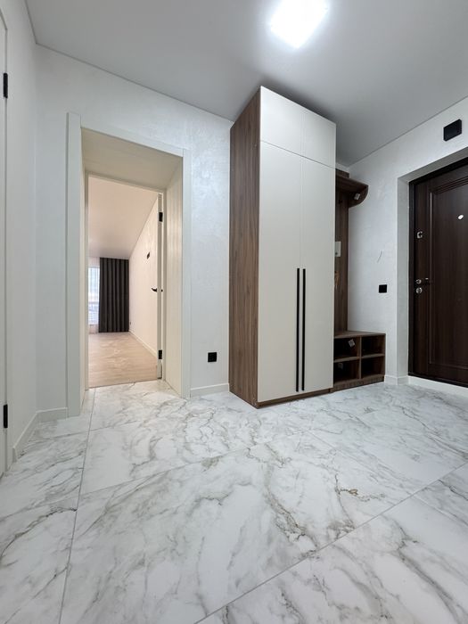 2 кімнатна квартира продаж Бам єр іо меблі техніка