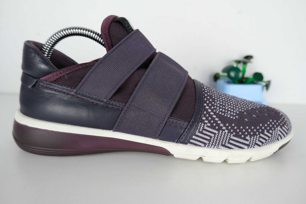 Ecco elemnety  skórzane damskie r 38
