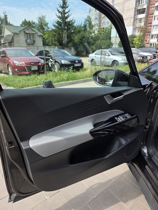 Volkswagen id3 pro S 82kw 550км