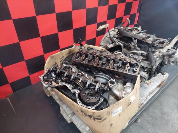 Motor para peças ISUZU ELF Chassis (NKR8_, NKQ8_)