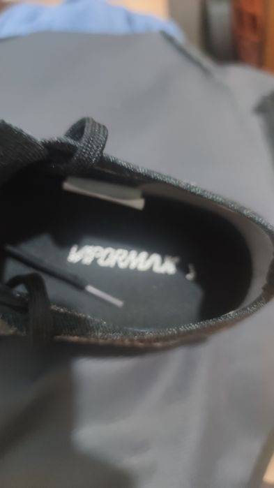 Vende se sapatilhas Nike novas