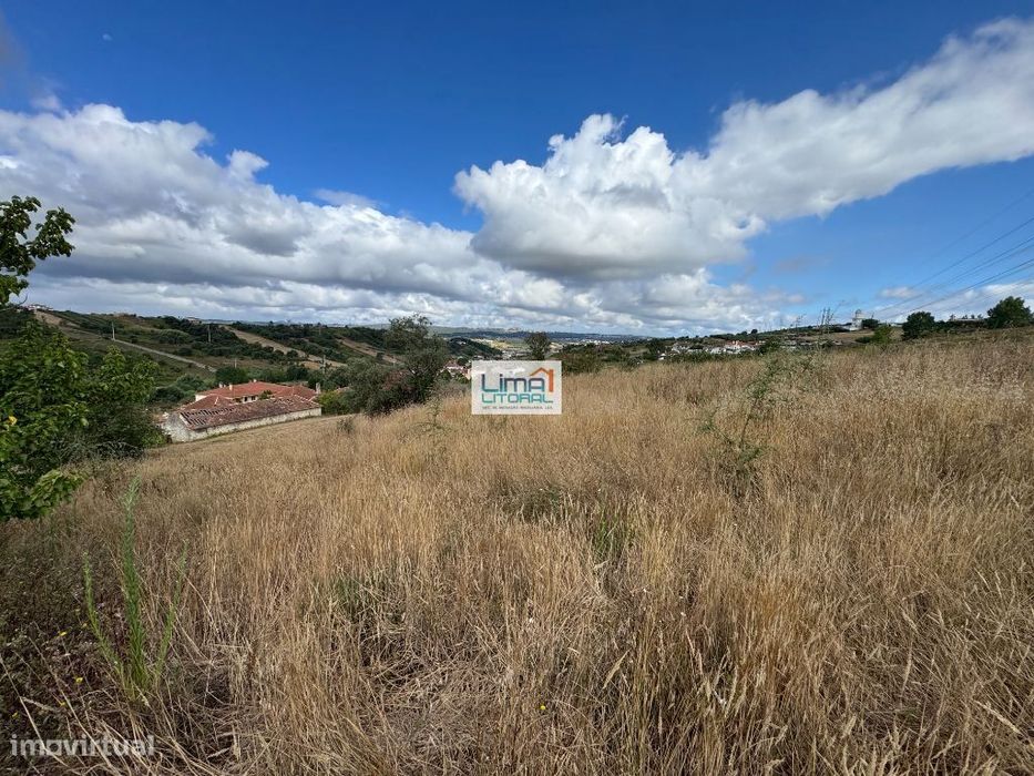 Moradia para renovar + 2 terrenos agrícolas - Batalha