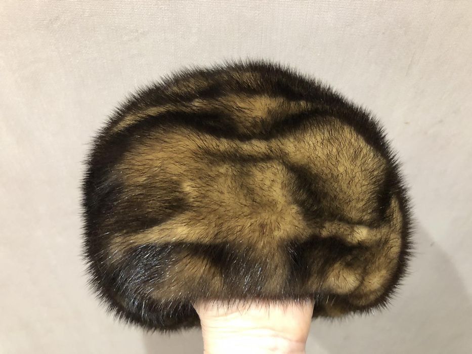 Женская  шапка из соболя