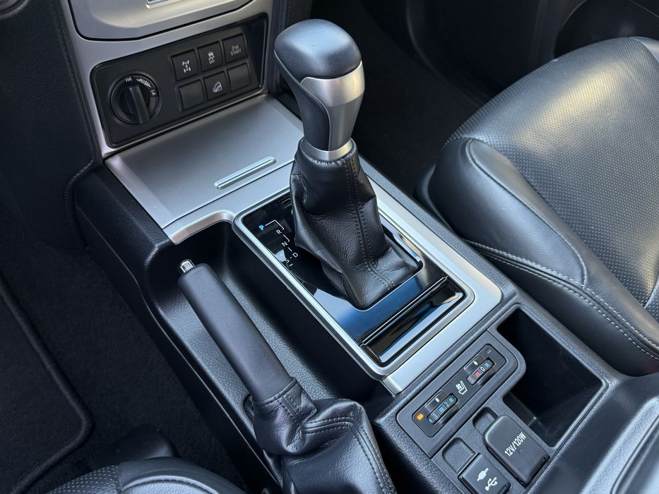 Toyota Land Cruiser Prado 2019 VIN JTEBU3FJ20K170293 фото оголошення 18 з 24