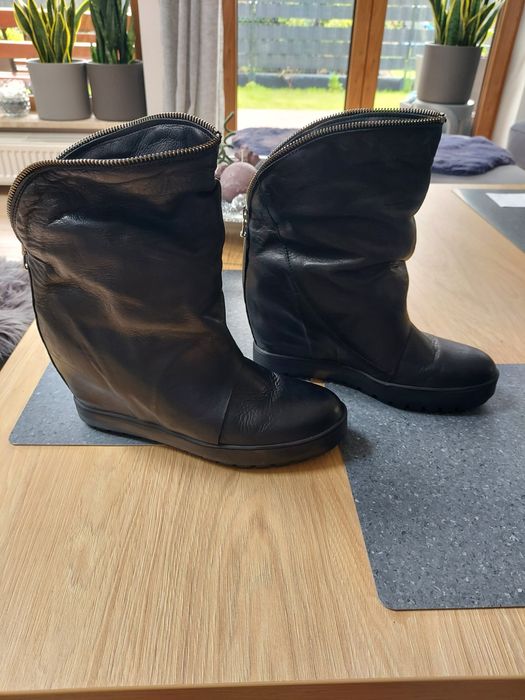 Botki Badura na ukrytej koturnie