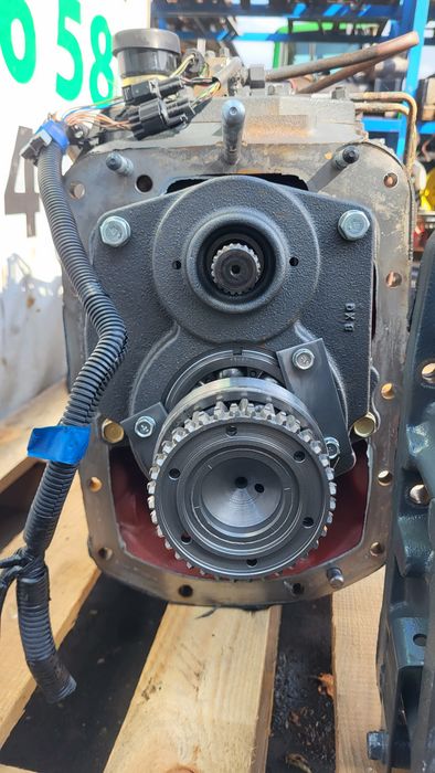Skrzynia biegów kubota  M128