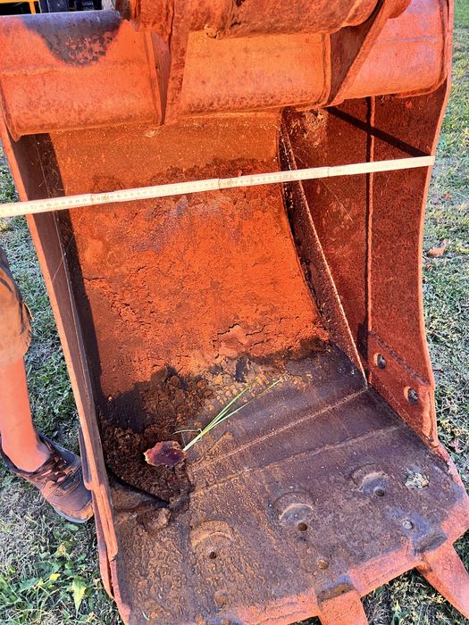 Łyżka do koparki 73 uchwyt 25