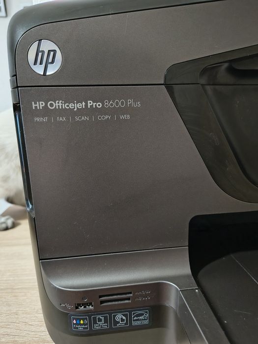 Принтер сканер HP OfficeJet Pro 8600 Plus