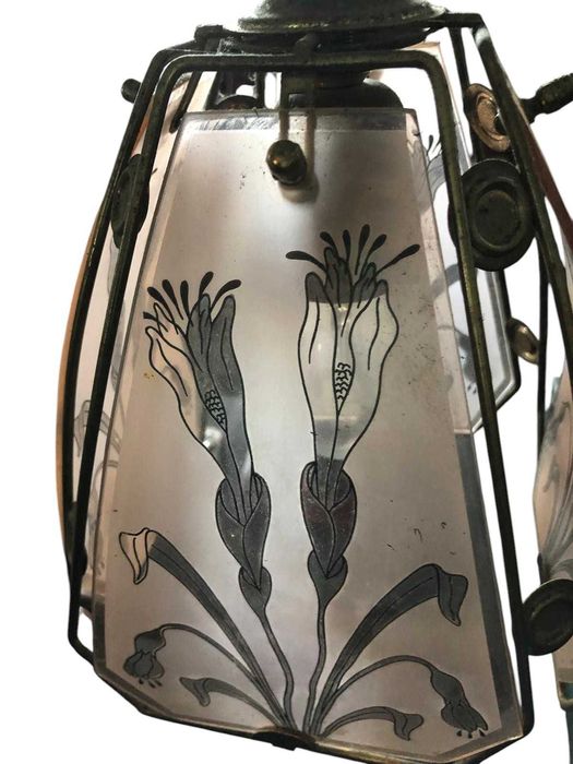 Candeeiro de Tecto Vintage, revivalismo  de art noveau.