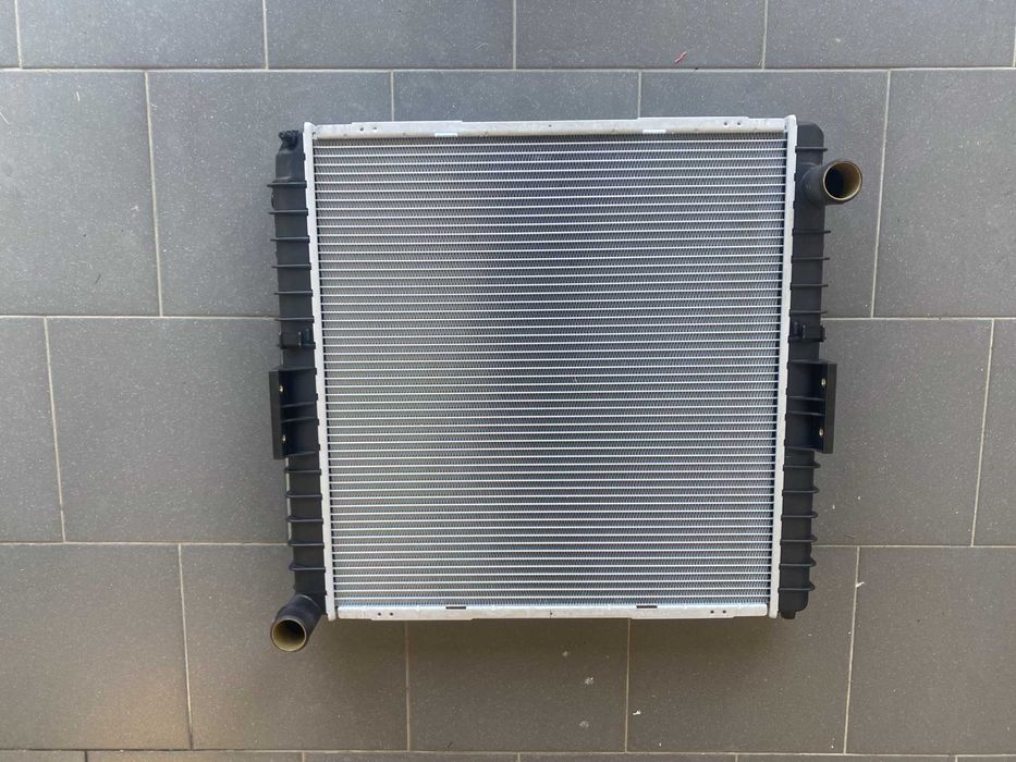 Радіатори Iveco EuroCargo 75e15 - 180е30 радіатор радиатори