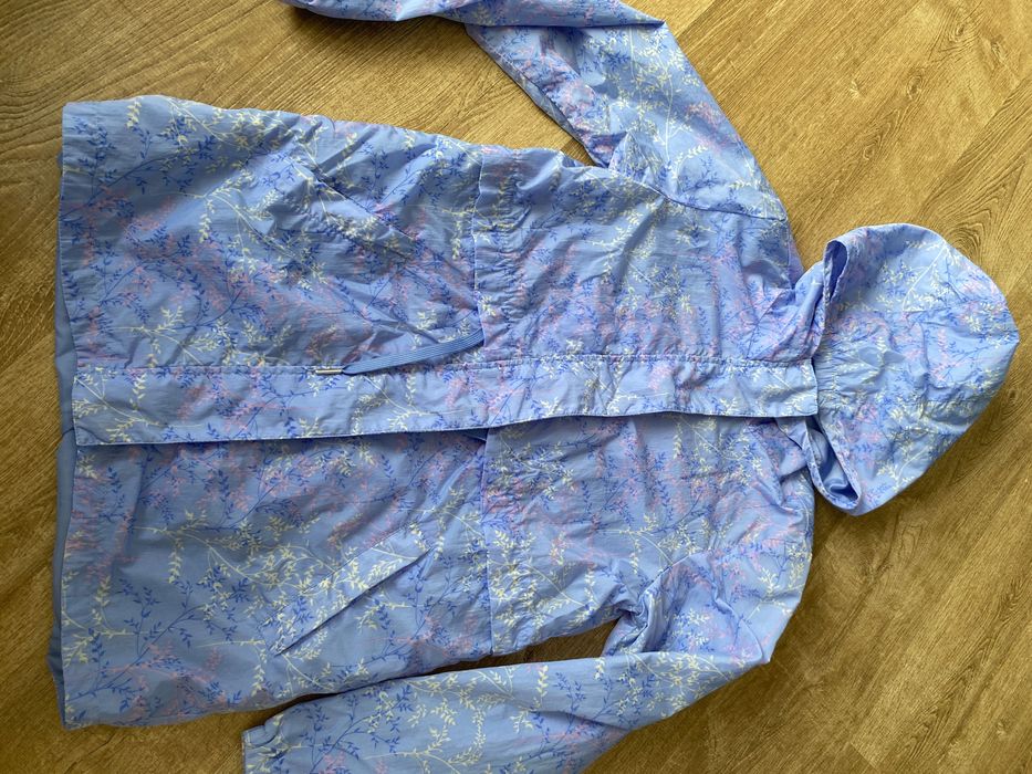 Kurtka wiosenne, wiatrówka, Reserved, rozmiar 146