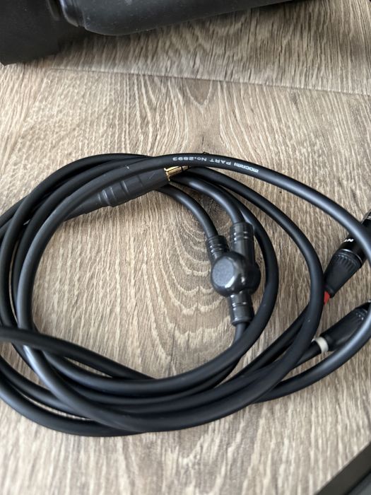 Astell & kern Alpha + Audeze LCD3.