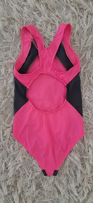 kostium Shepa strój jednoczęściowy basen 134 cm jak nowy