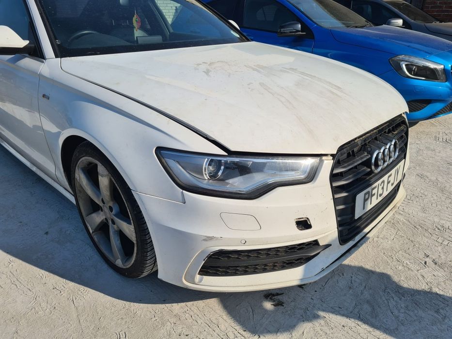 Błotnik prawy przedni przód Audi A6 C7 s- line LY9C 11-14 R.