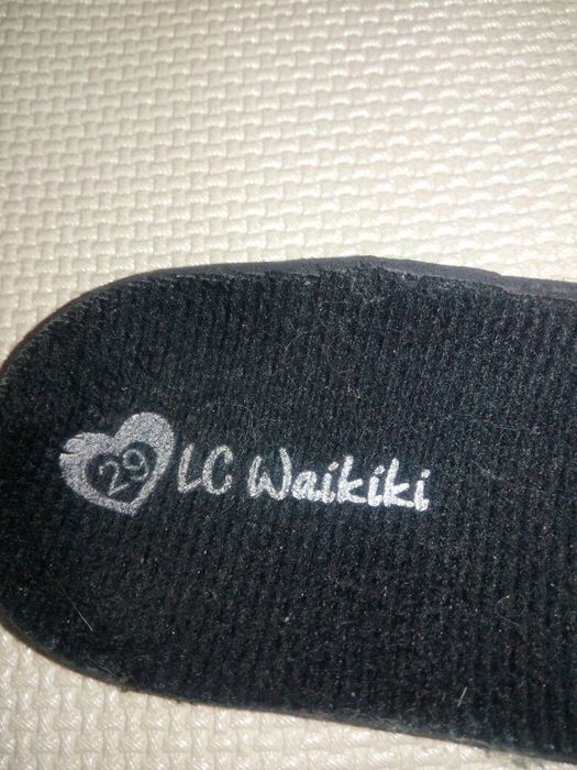 Фирменные ботинки для девочки