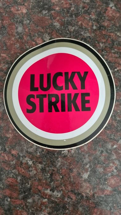 Autocolante Lucky strike