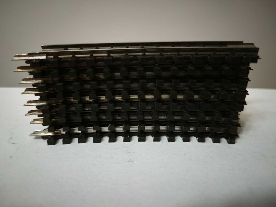 8 linhas curvas Marklin H0 art. 2223
