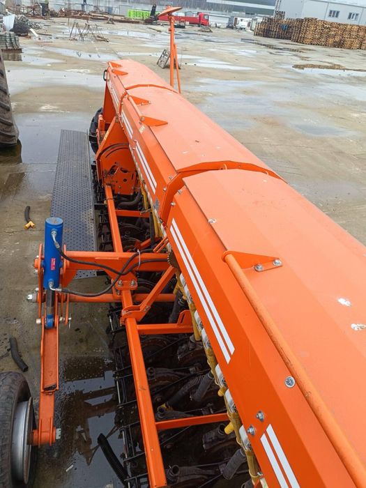 В продаже  сивалка сзф-6000