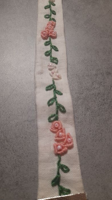 Haftowany choker