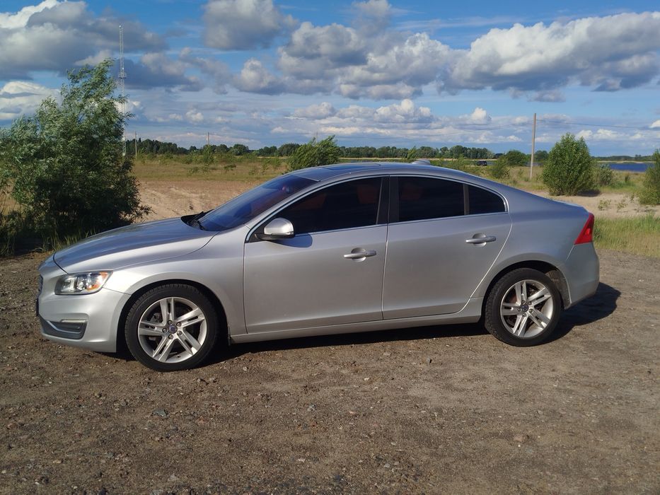 Продам Volvo s60 t5