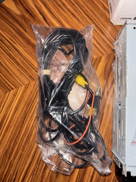 Rádio Hikity 7 polegadas 1 Din Ecrã retrátil c/ Bluetooth