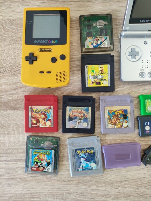 LOTE RETRO GameBoy Colors + Advance + Bolsa + Jogos
