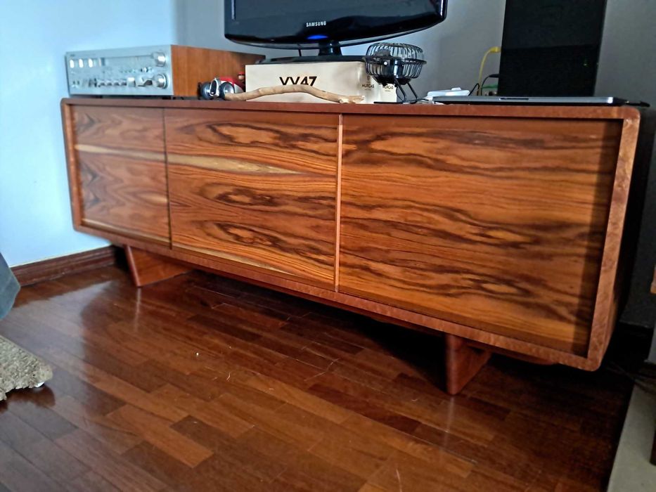 Móvel TV sideboard