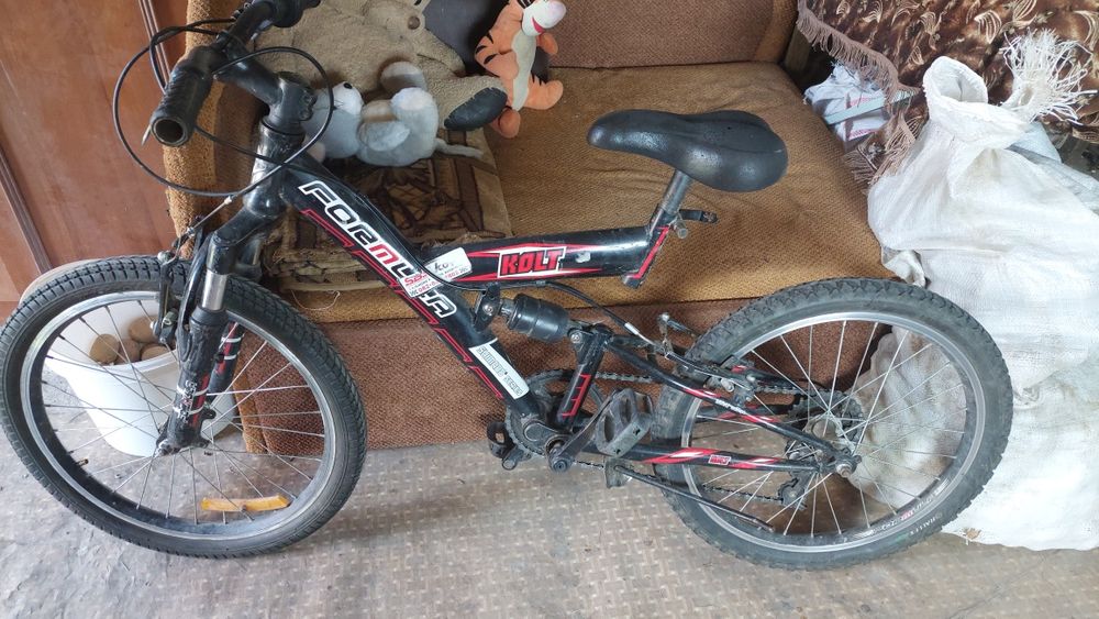 Детский велосипед ..колеса на20дюйм.