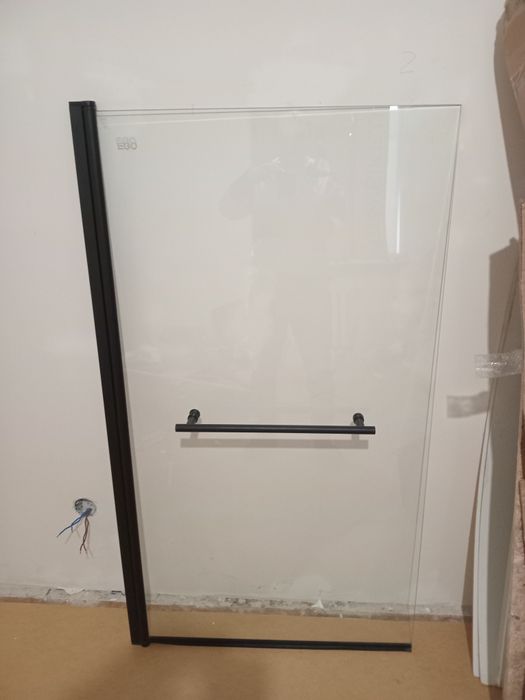 Душова стінка DIAMOND