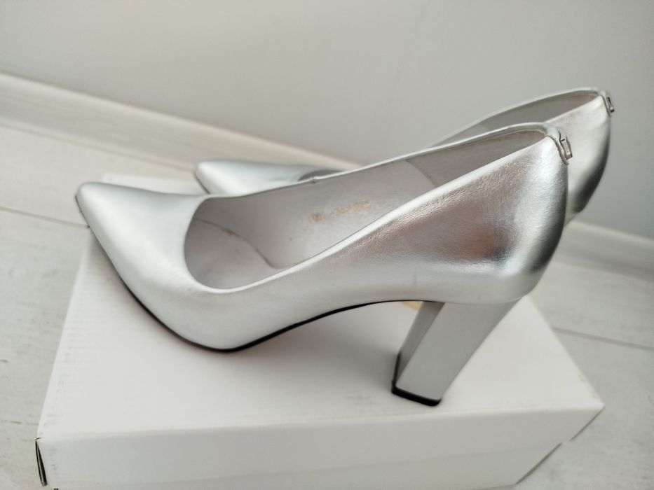 Buty na obcasie R. Polański
