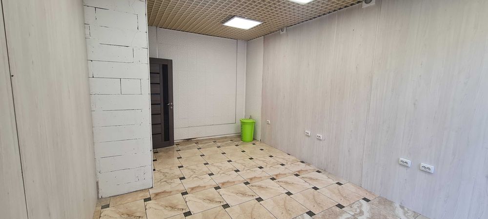 Оренда приміщення 22 кв.м. вул. Космонавтів. Без комісії