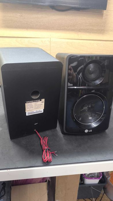 Par de Colunas LG XAS64F