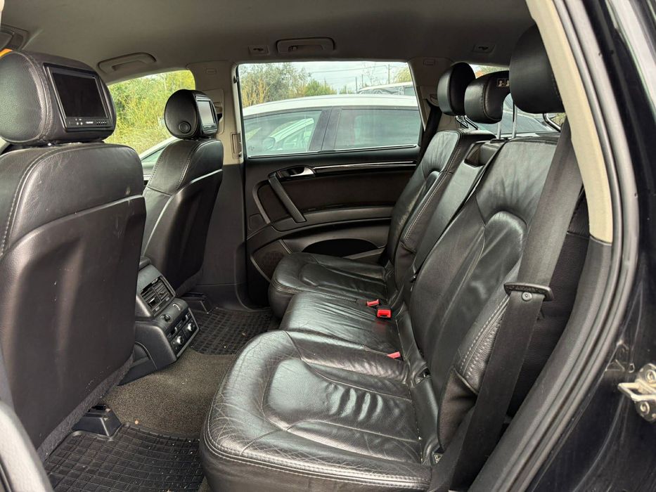 Audi Q7 3.0  TDI