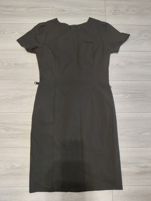 Плаття, штани, футболки та ін.