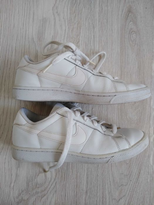 Buty Nike Tennis r.37,5