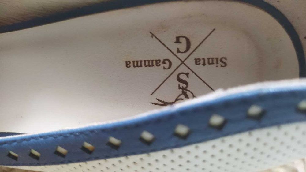 Жіночі туфлі літні