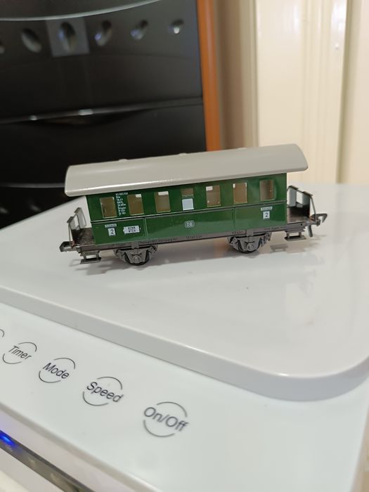 Carruagens Fleischmann ho como novas