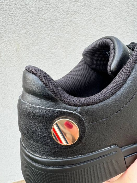 Шкіряні кеди снікерси Tommy Hilfiger Button Detail Court