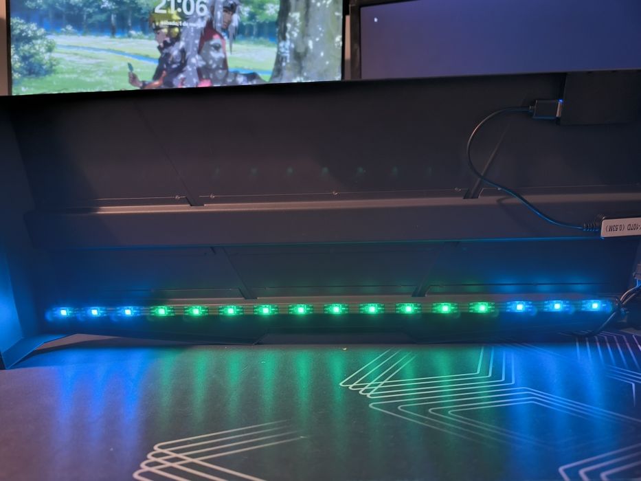 THUNDERX3 - Suporte Gaming HEXRGB Mon/TV até 32P