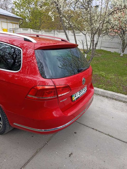 Продам Volkswagen Passat 2012 метан/бензин