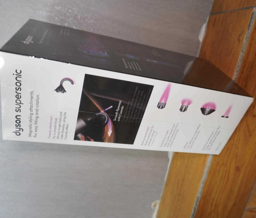 Nowa zafoliowana Inteligentny suszarka Dyson HD08