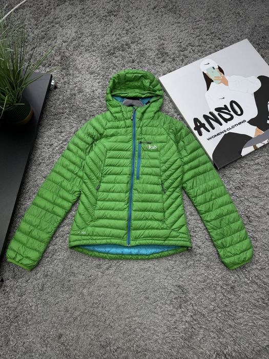 Жіноча пухова куртка Rab