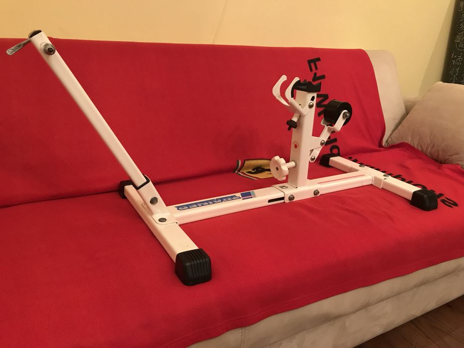 Aparelho para exercicio com bicicleta